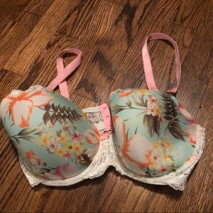 Victoria Secret Dream Angels Demi Bra 36DD
